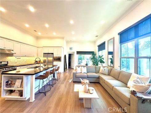 49  Kempton  , Irvine, CA