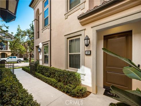 49  Kempton  , Irvine, CA