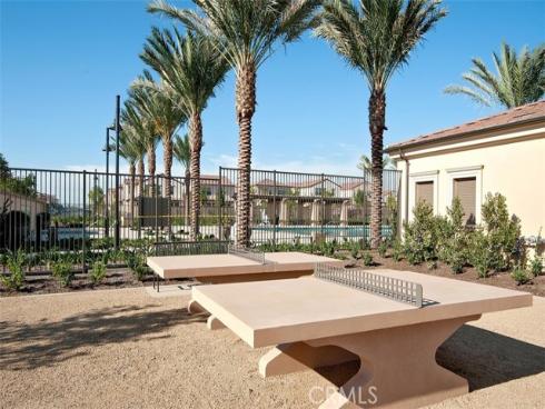 49  Kempton  , Irvine, CA