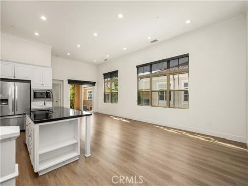 49  Kempton  , Irvine, CA