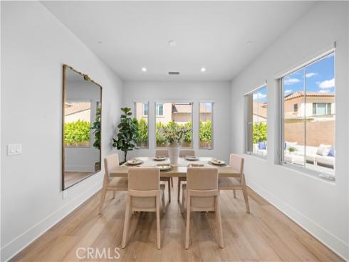 237  Pinnacle  , Irvine, CA