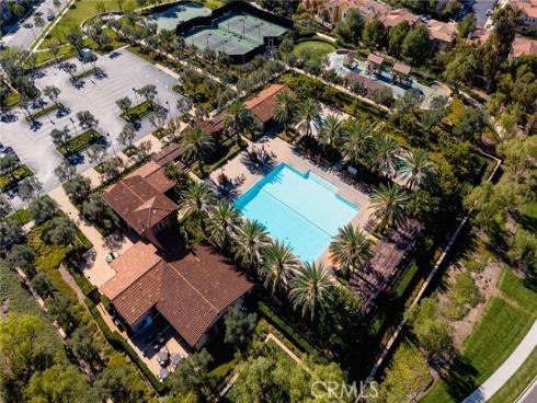 237  Pinnacle  , Irvine, CA