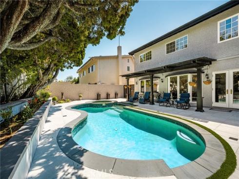 4051  Salacia  , Irvine, CA