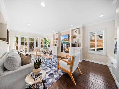 41  Hermosa  , Irvine, CA