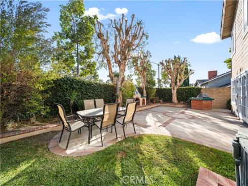 41  Hermosa  , Irvine, CA