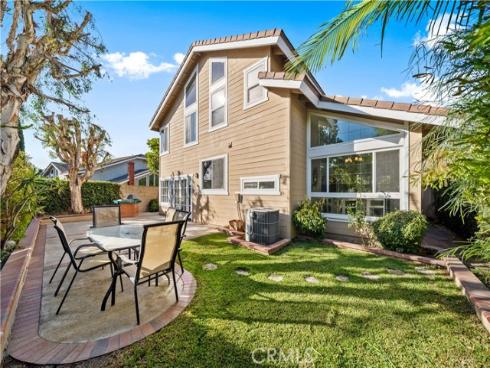 41  Hermosa  , Irvine, CA