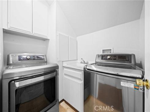 41  Hermosa  , Irvine, CA