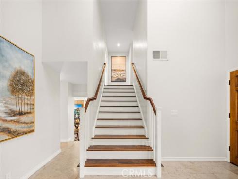 41  Hermosa  , Irvine, CA