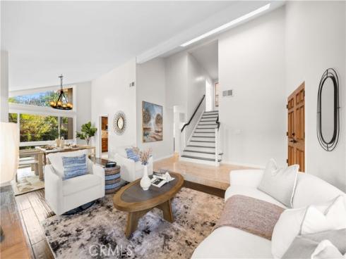 41  Hermosa  , Irvine, CA