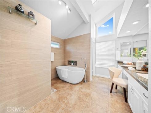 41  Hermosa  , Irvine, CA