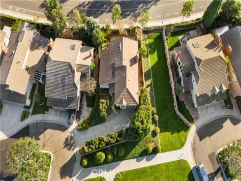 41  Hermosa  , Irvine, CA