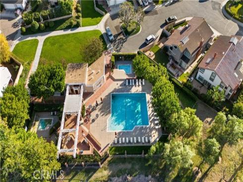 41  Hermosa  , Irvine, CA