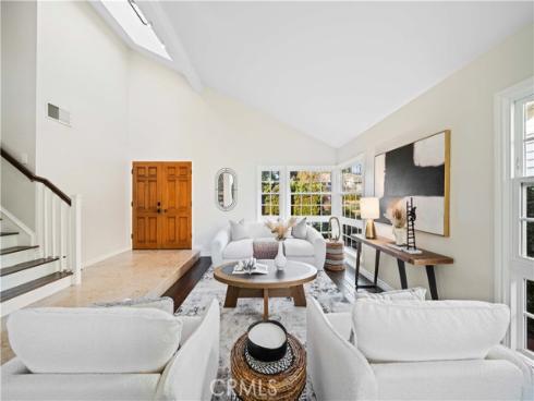 41  Hermosa  , Irvine, CA