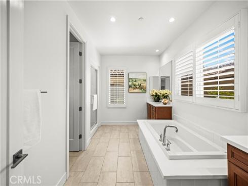 133  Dolci  , Irvine, CA