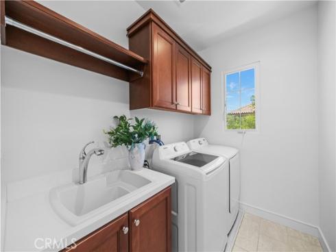 133  Dolci  , Irvine, CA