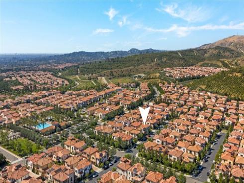 133  Dolci  , Irvine, CA