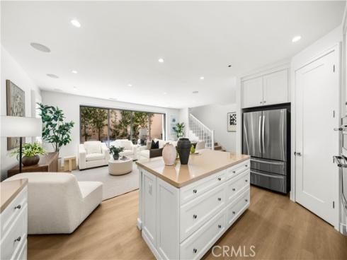 133  Dolci  , Irvine, CA