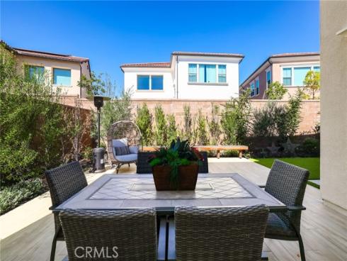 107  Orbit  , Irvine, CA