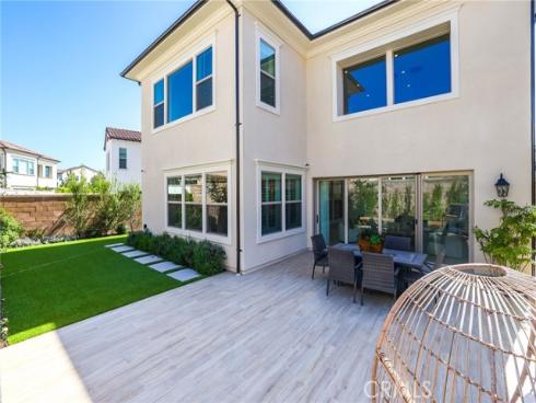 107  Orbit  , Irvine, CA