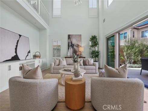 107  Orbit  , Irvine, CA