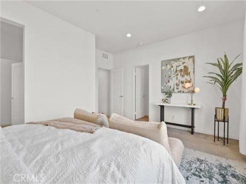 268  Novel  , Irvine, CA