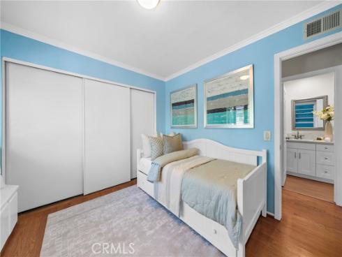 6  Blazing Star  , Irvine, CA