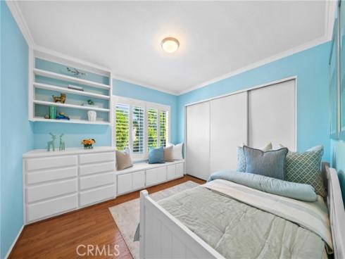 6  Blazing Star  , Irvine, CA