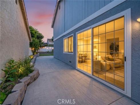 6  Blazing Star  , Irvine, CA