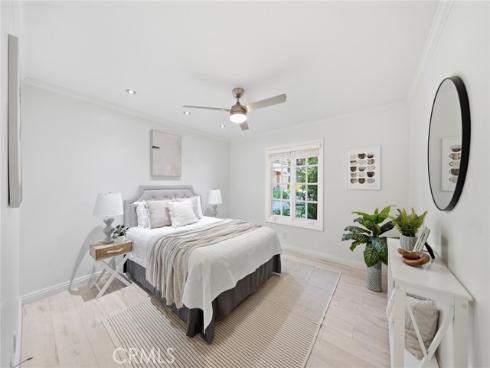 185  Streamwood  , Irvine, CA