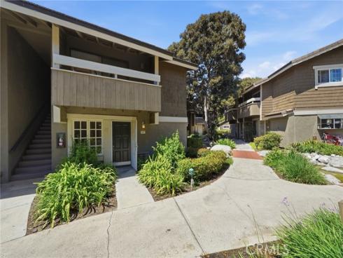 185  Streamwood  , Irvine, CA