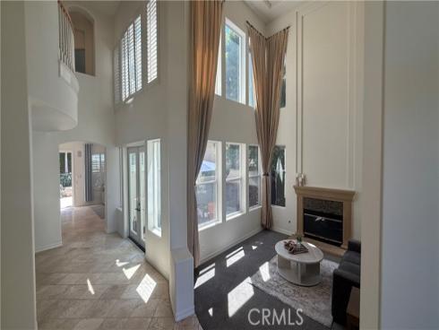 10  Spring  , Irvine, CA