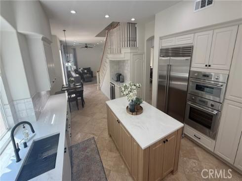 10  Spring  , Irvine, CA