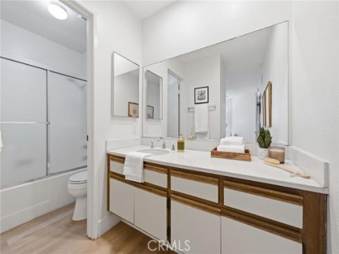 3  Greenmoor  , Irvine, CA