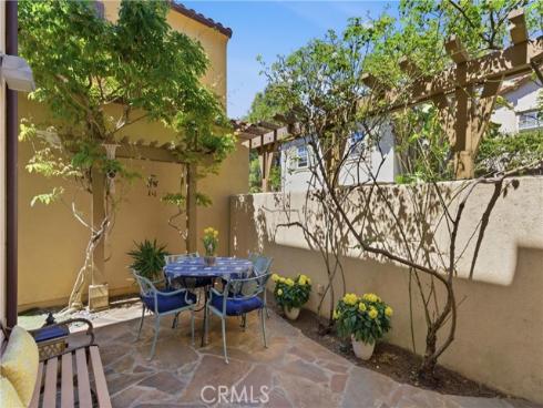 58  Clouds View  , Irvine, CA