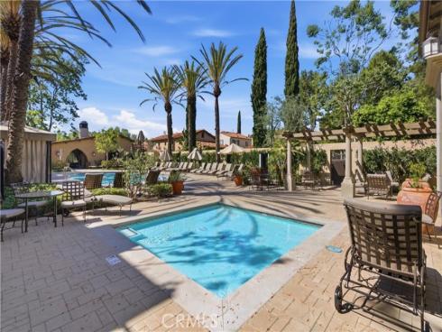 58  Clouds View  , Irvine, CA