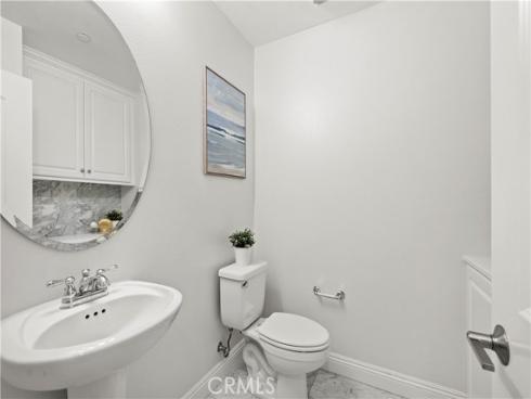 54  Hedge Bloom  , Irvine, CA