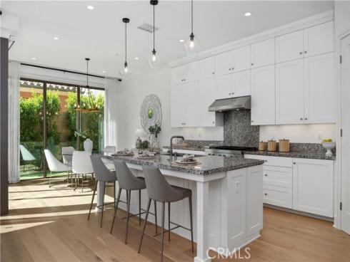 201  Fiore  , Irvine, CA