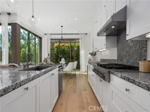 201  Fiore  , Irvine, CA
