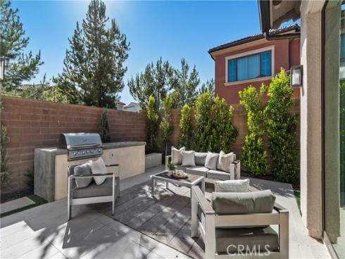 201  Fiore  , Irvine, CA