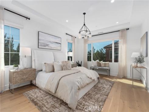 201  Fiore  , Irvine, CA