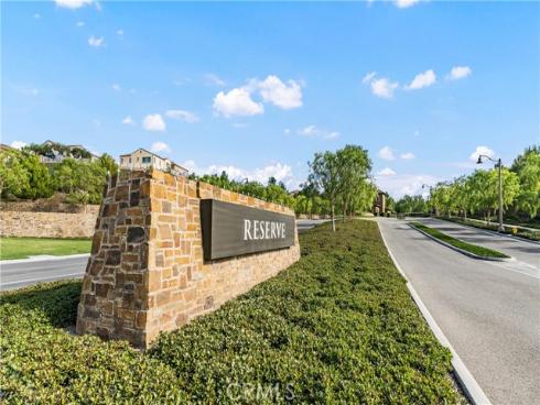 201  Fiore  , Irvine, CA