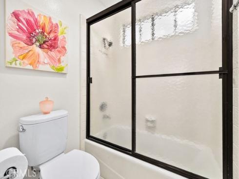 38  Navarre  138 , Irvine, CA