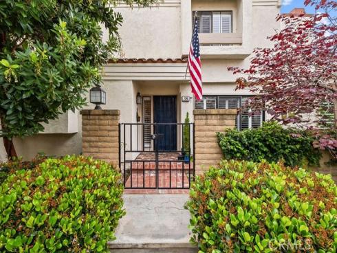38  Navarre  , Irvine, CA