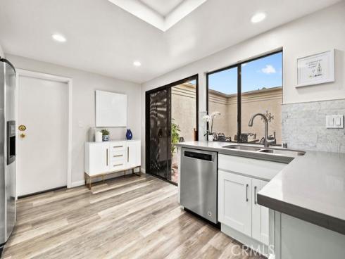 38  Navarre  , Irvine, CA