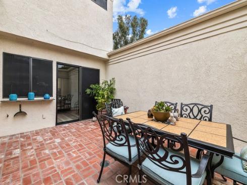 38  Navarre  , Irvine, CA