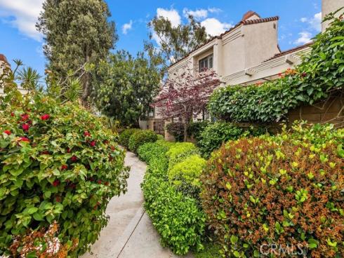 38  Navarre  , Irvine, CA