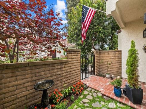 38  Navarre  , Irvine, CA