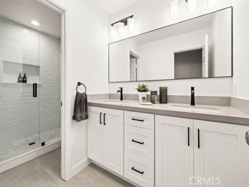 1  Centaurus  12 , Irvine, CA