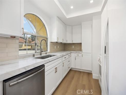 89  Alberti Aisle  , Irvine, CA