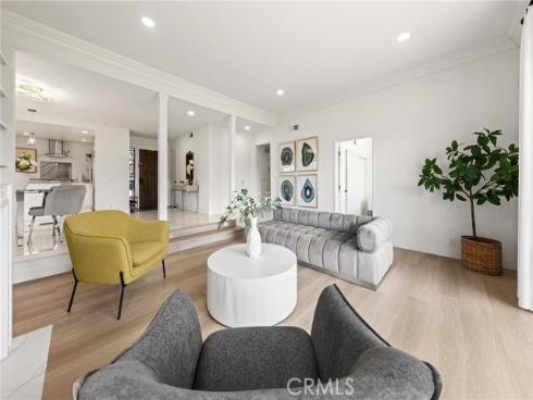 38  Arboles  , Irvine, CA